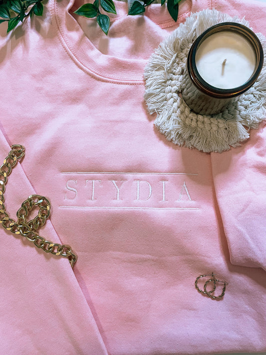 Stydia Crewneck